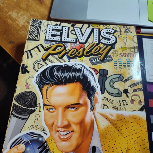 Elvis Presely Coloring books set of 13 - Picture 12 of 13